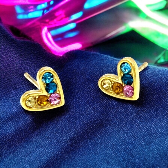 🆕️ Colorful Heart Stud 18K Gold Plated Stainless Steel Dainty Cute Earrings - Picture 1 of 11